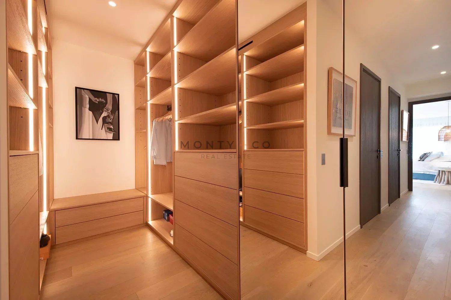 villa en location saisonnière sur Gassin (83580)