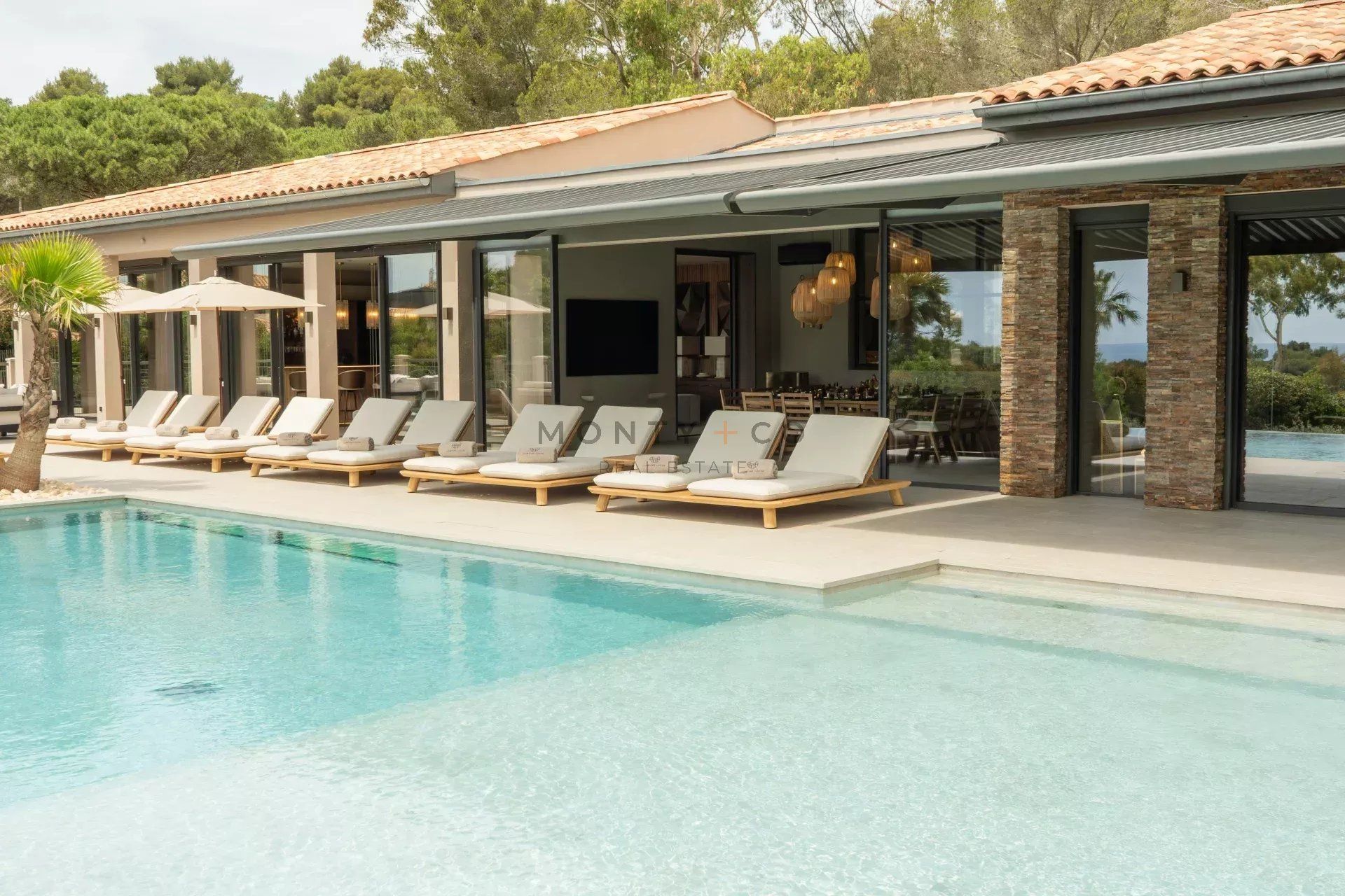 villa en location saisonnière sur La Croix-Valmer (83420)