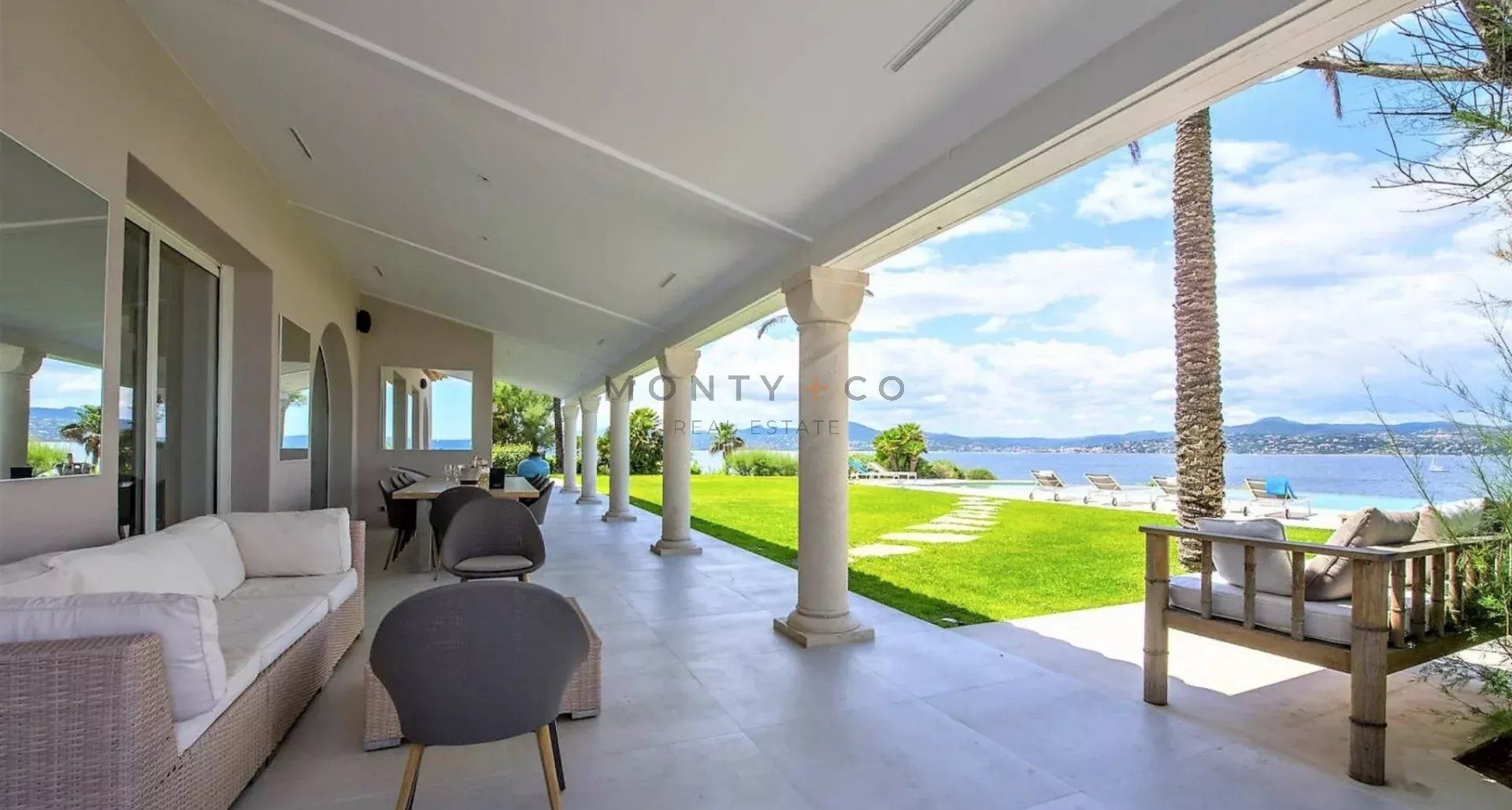 villa en location saisonnière sur Saint-Tropez (83990)