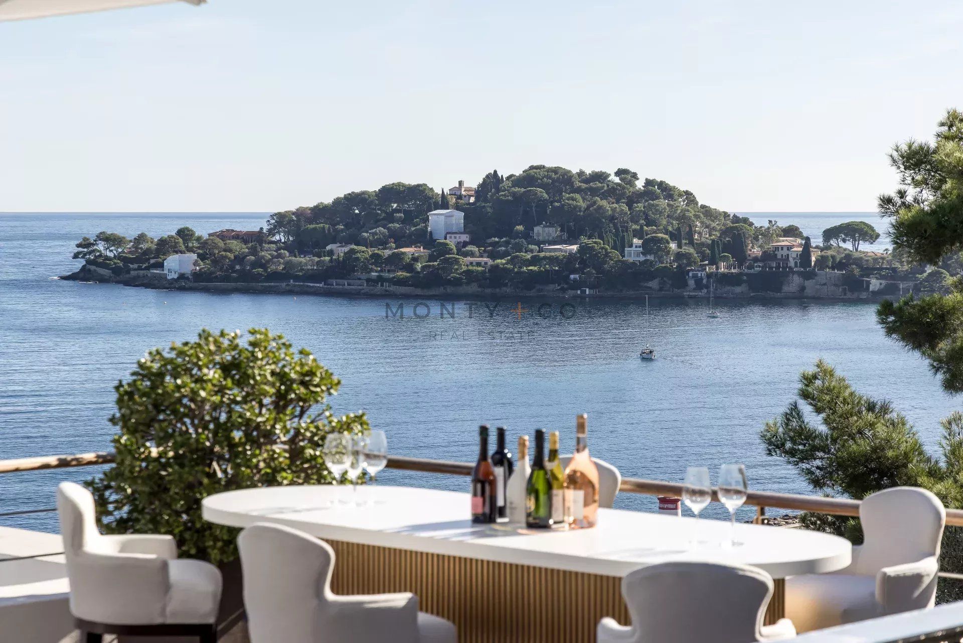 villa en location saisonnière sur Saint-Jean-Cap-Ferrat (06230)