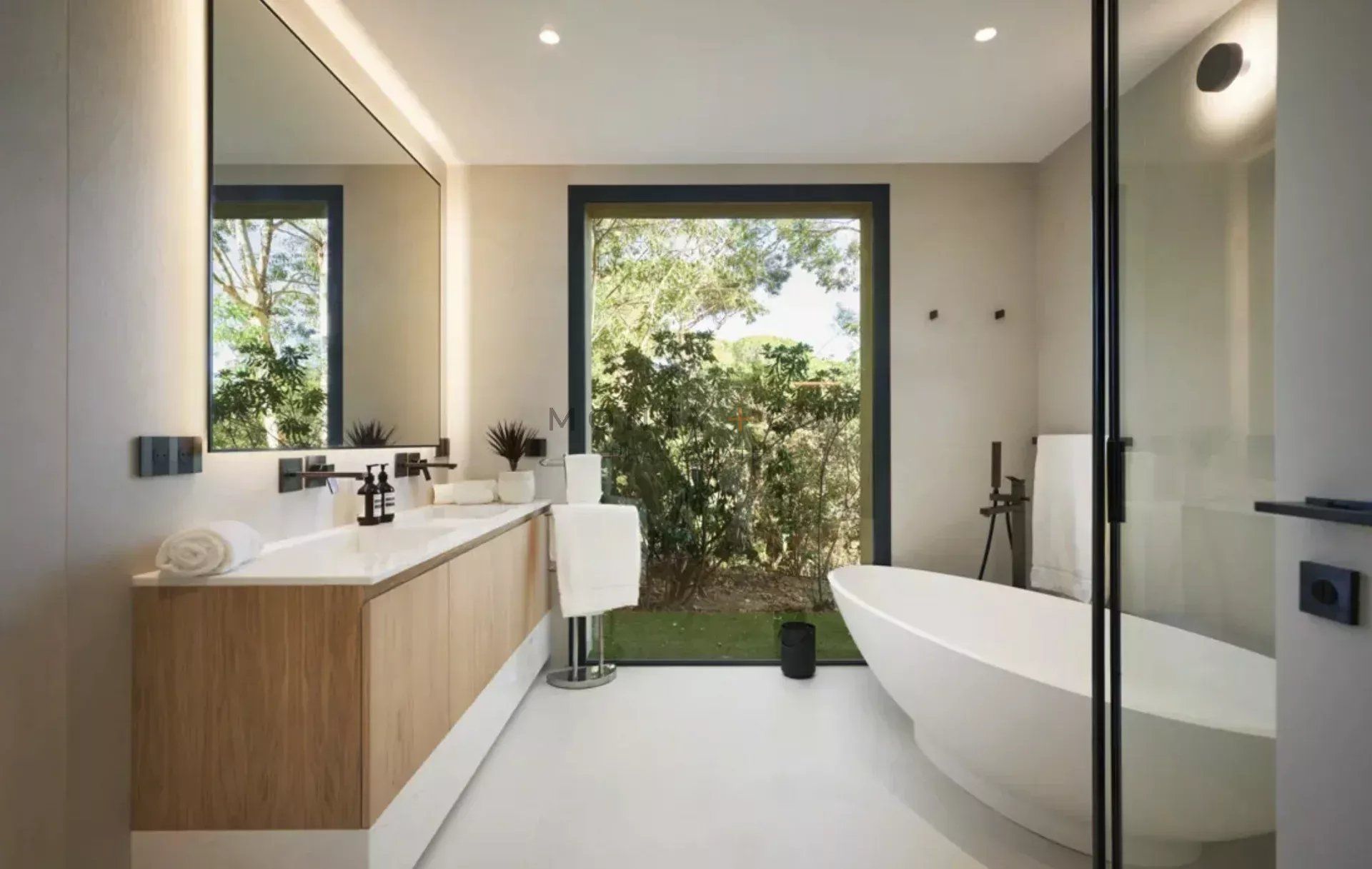 villa en location saisonnière sur Ramatuelle (83350)