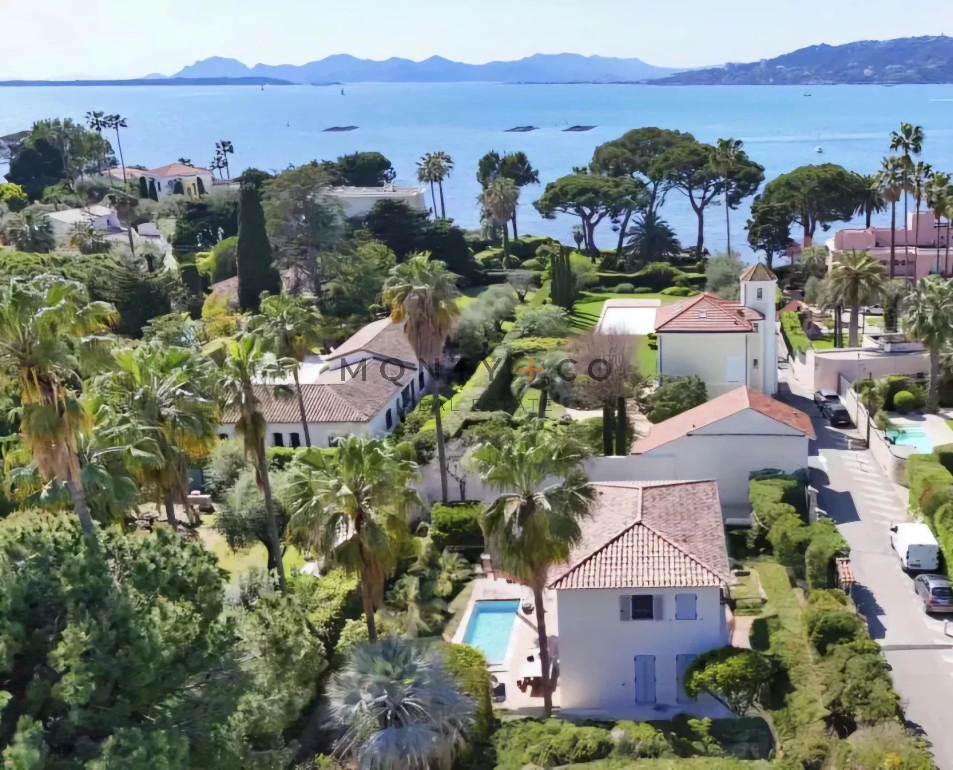 villa en vente sur Antibes (06160)