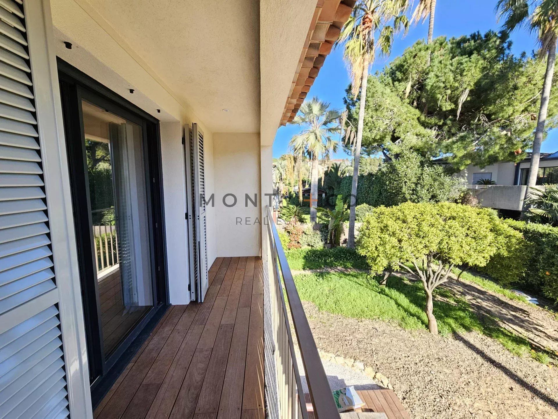 villa en vente sur Antibes (06160)