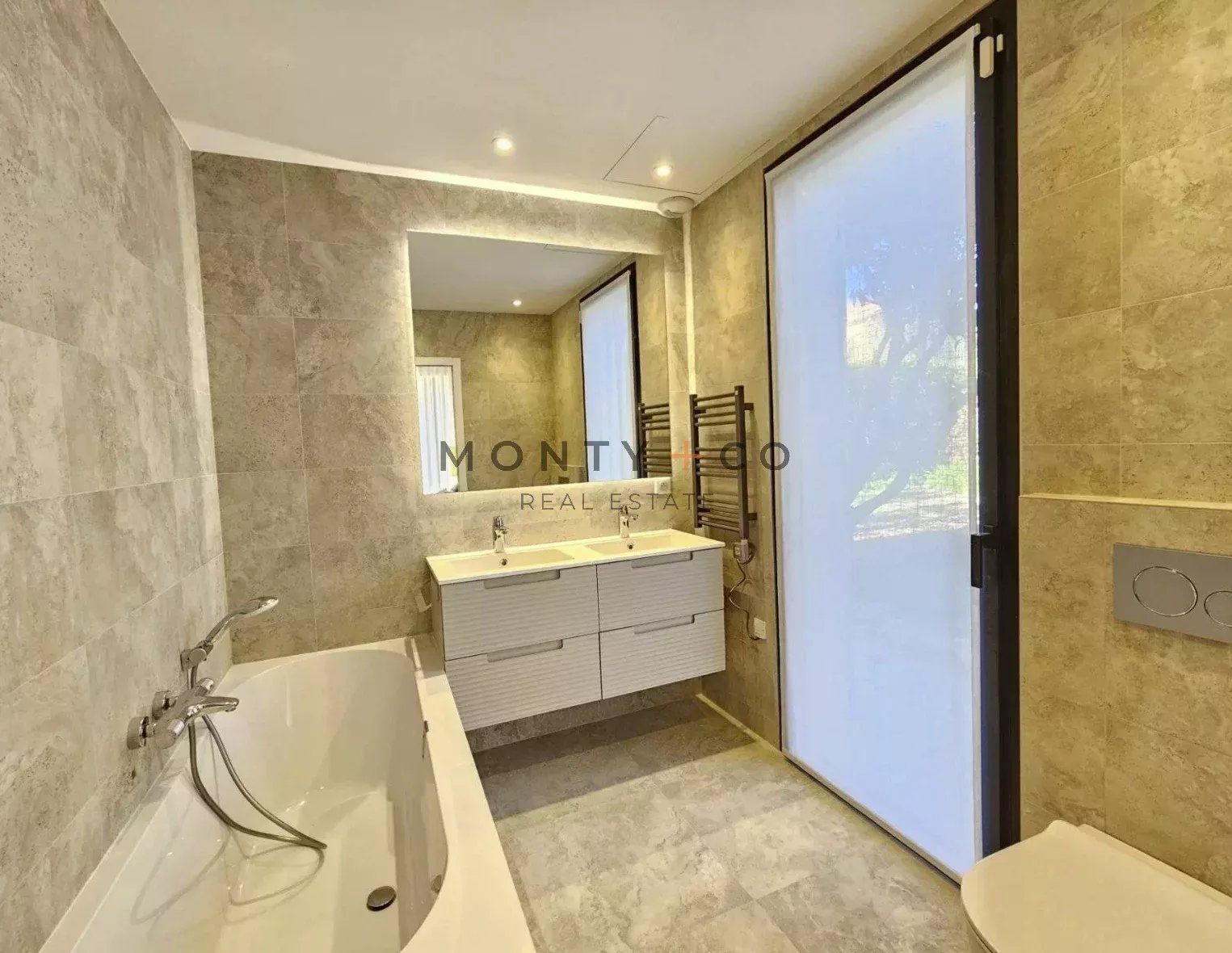 villa en vente sur Antibes (06160)