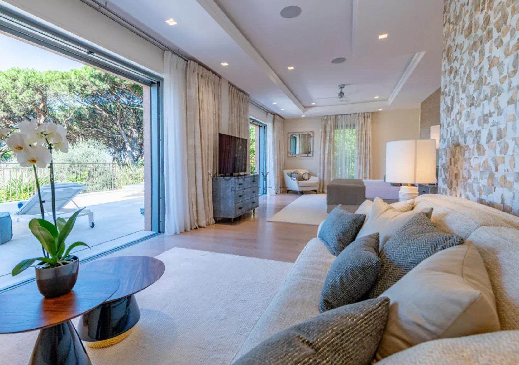 villa en location saisonnière sur Saint-Tropez (83990)