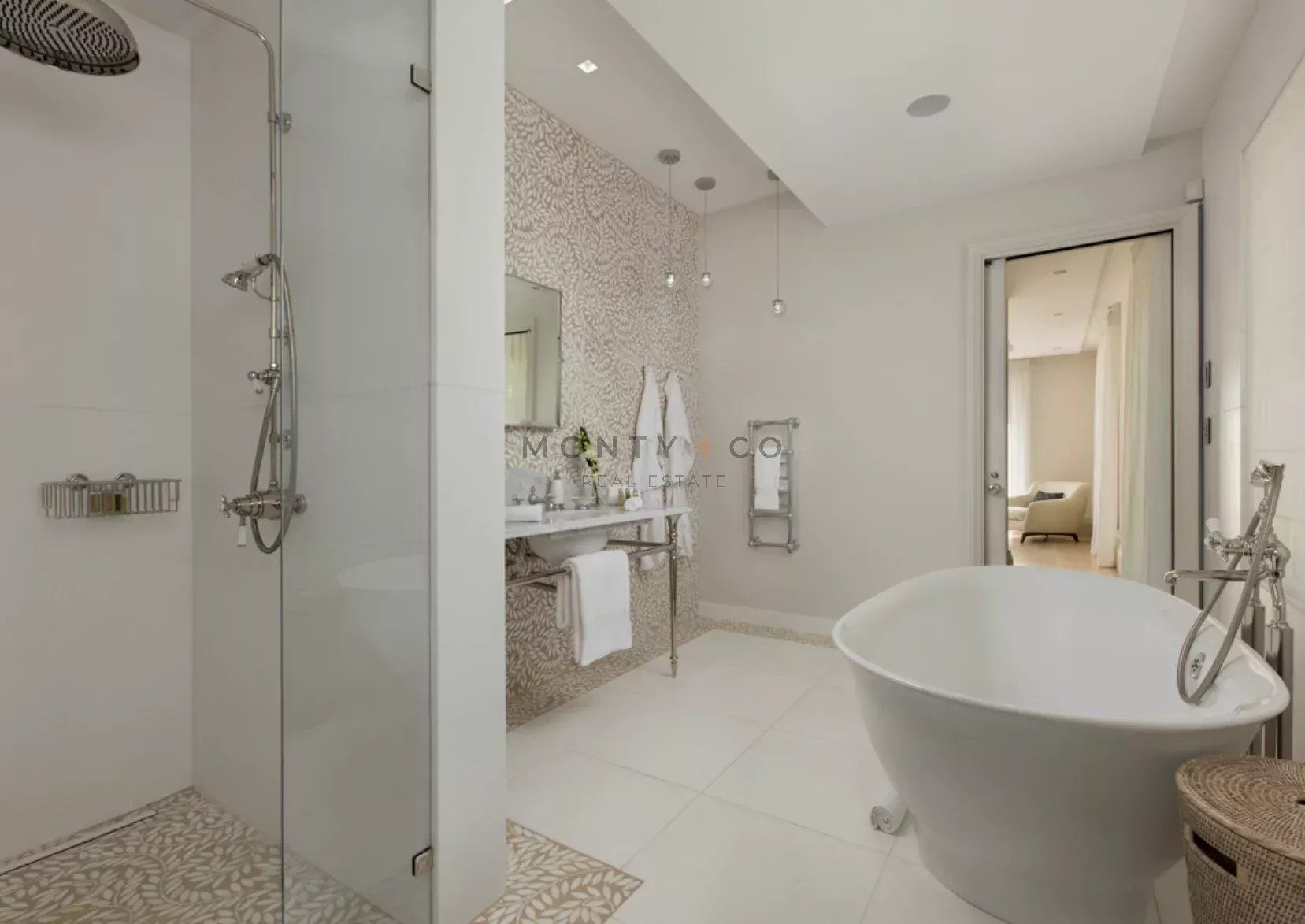 villa en location saisonnière sur Saint-Tropez (83990)