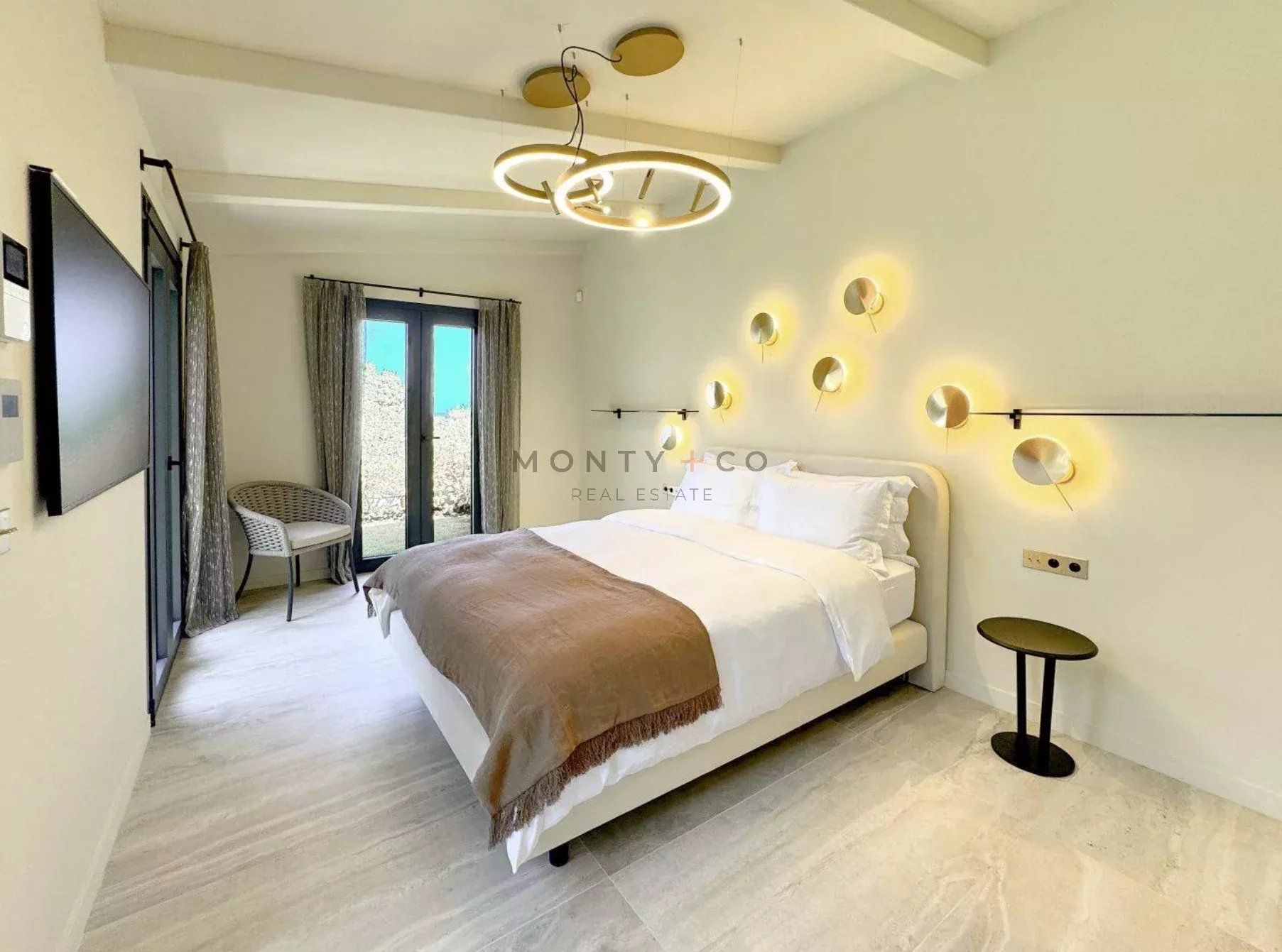 villa for seasonal rent on Saint-Jean-Cap-Ferrat (06230)