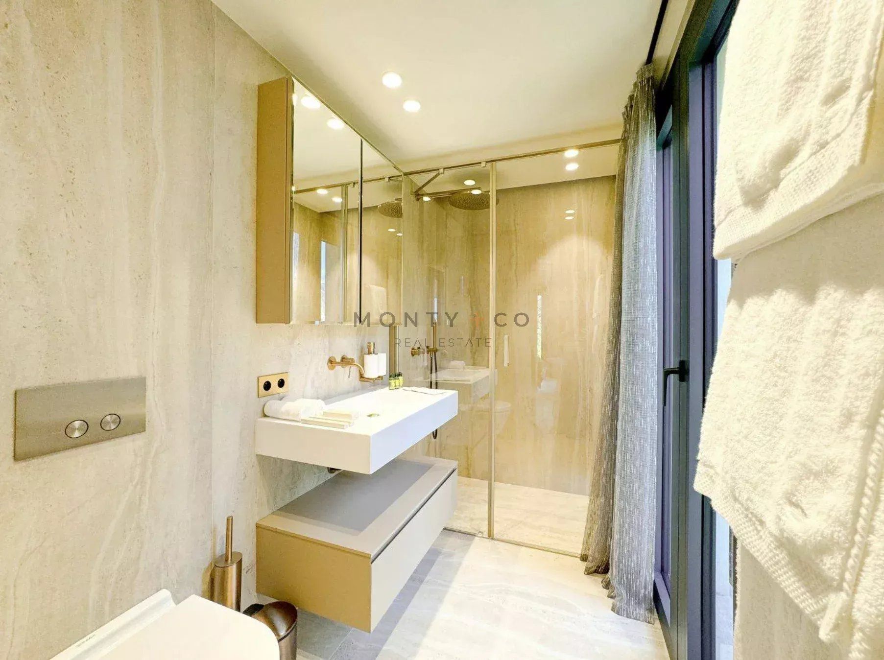 villa en location saisonnière sur Saint-Jean-Cap-Ferrat (06230)