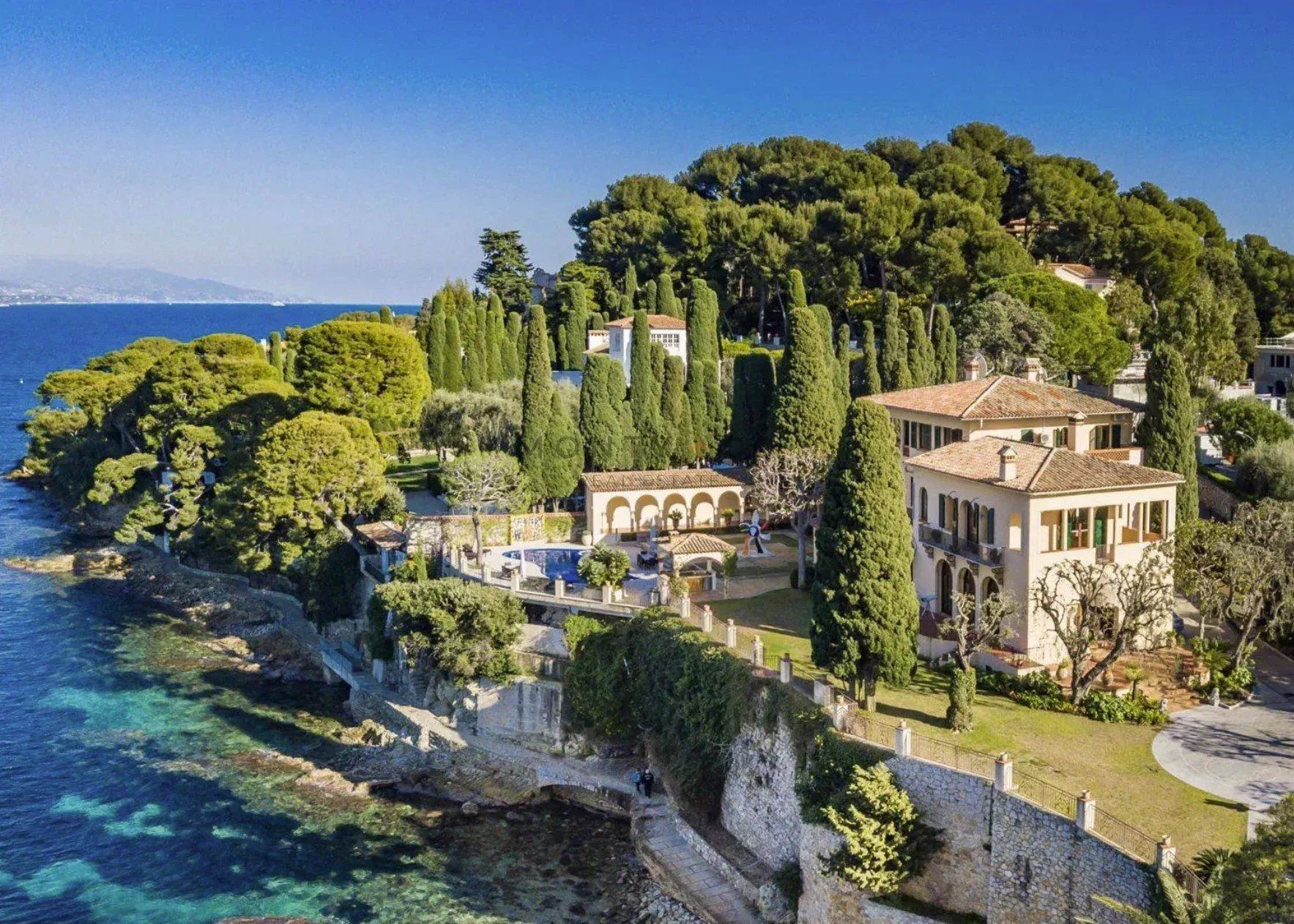 villa en location saisonnière sur Saint-Jean-Cap-Ferrat (06230)