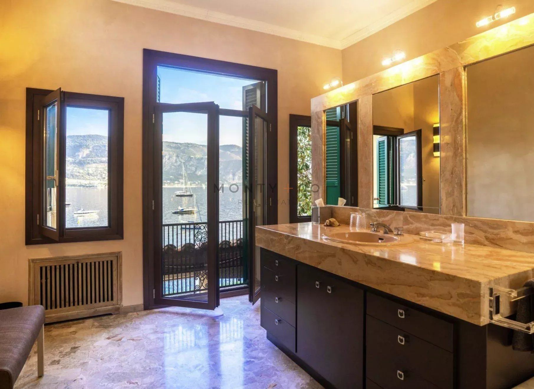 villa en location saisonnière sur Saint-Jean-Cap-Ferrat (06230)