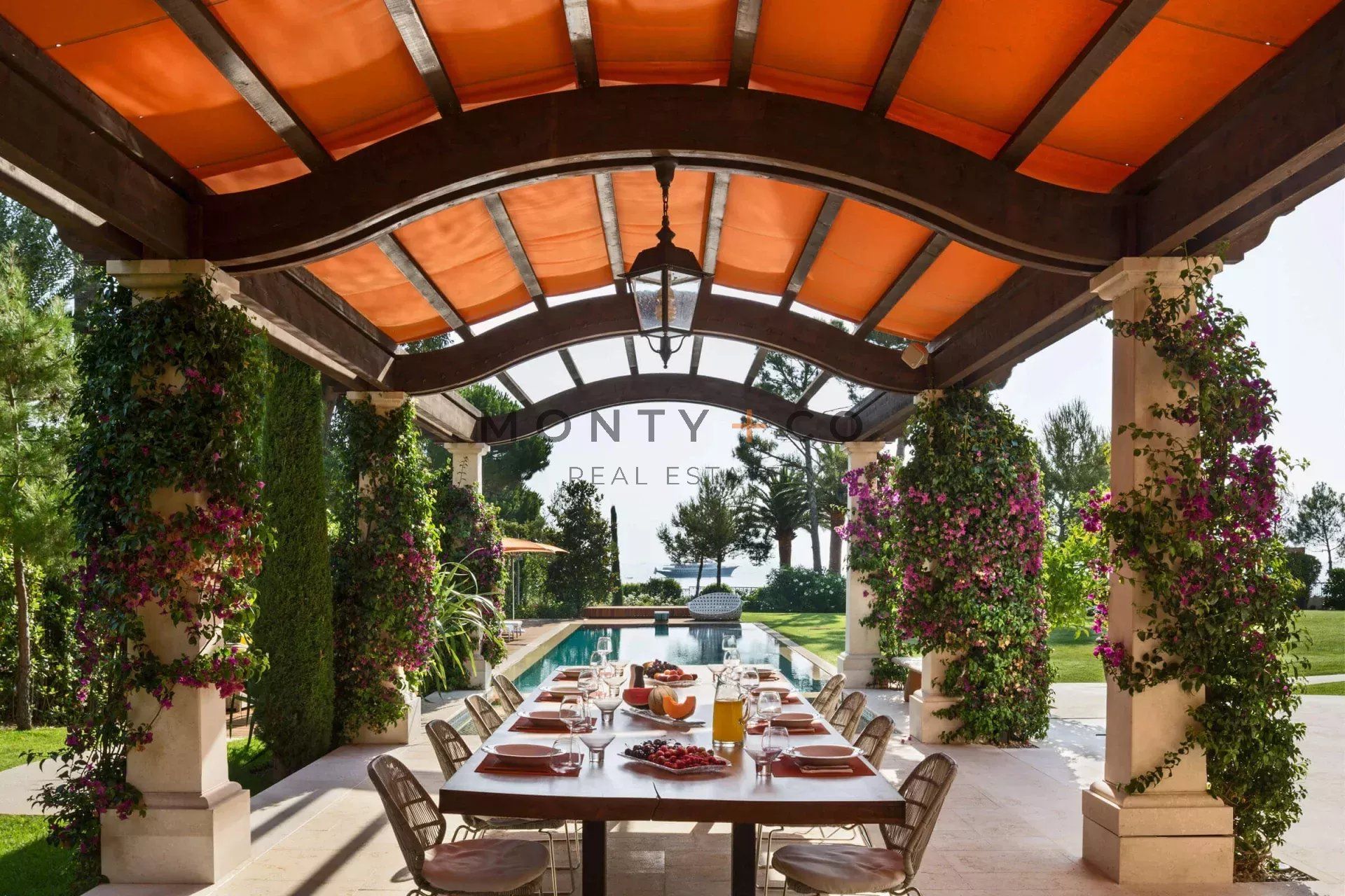 villa en location saisonnière sur Saint-Jean-Cap-Ferrat (06230)