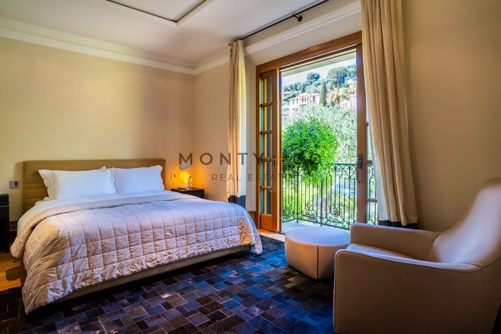 villa en location saisonnière sur Saint-Jean-Cap-Ferrat (06230)