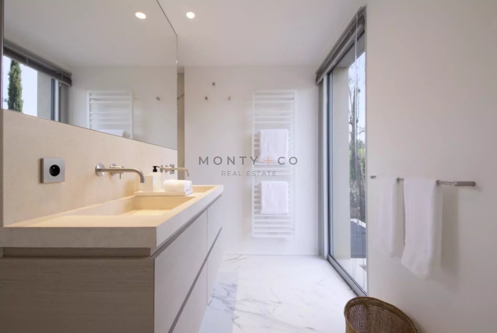 villa en location saisonnière sur Saint-Tropez (83990)