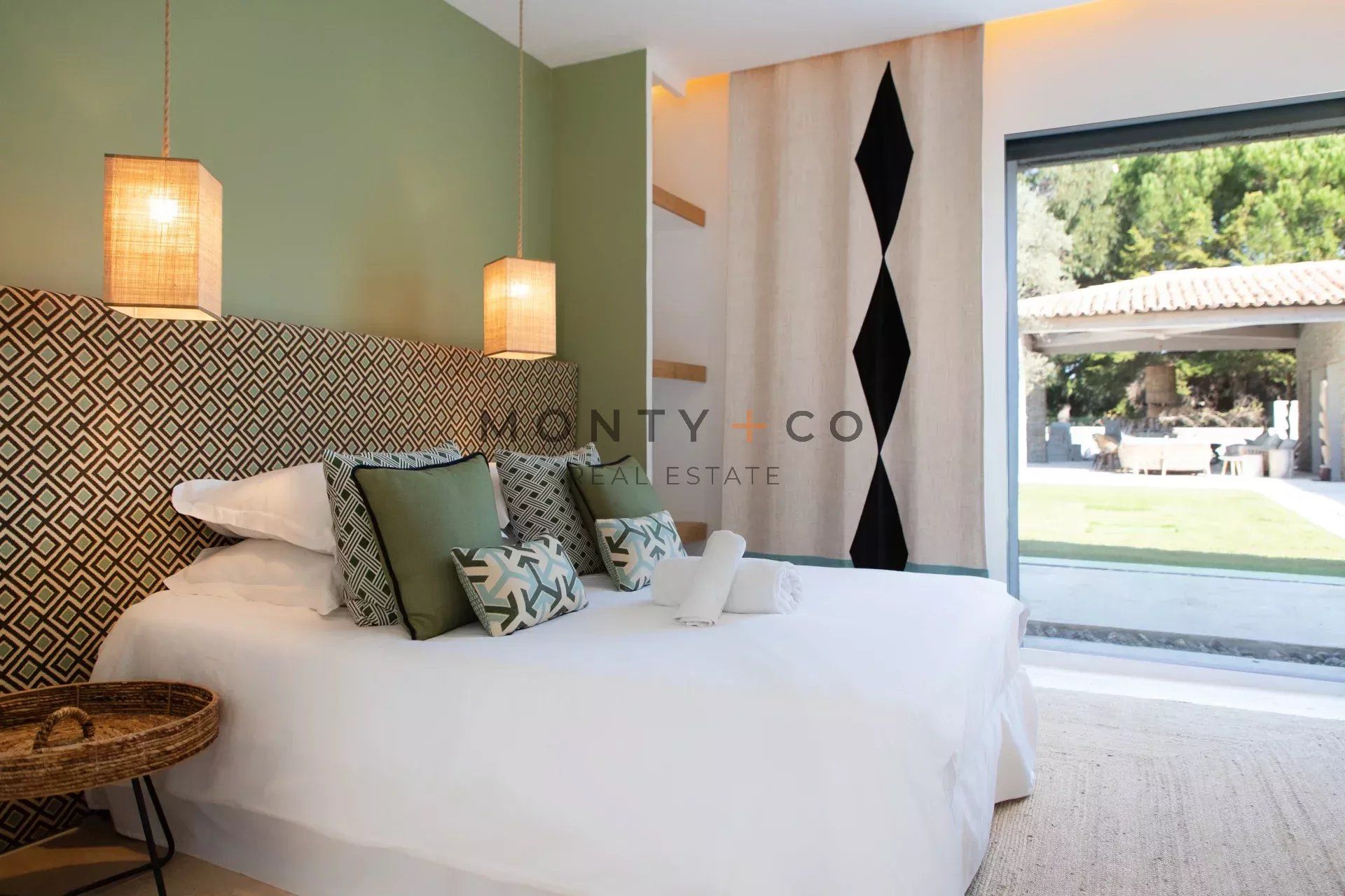 villa en location saisonnière sur Saint-Tropez (83990)