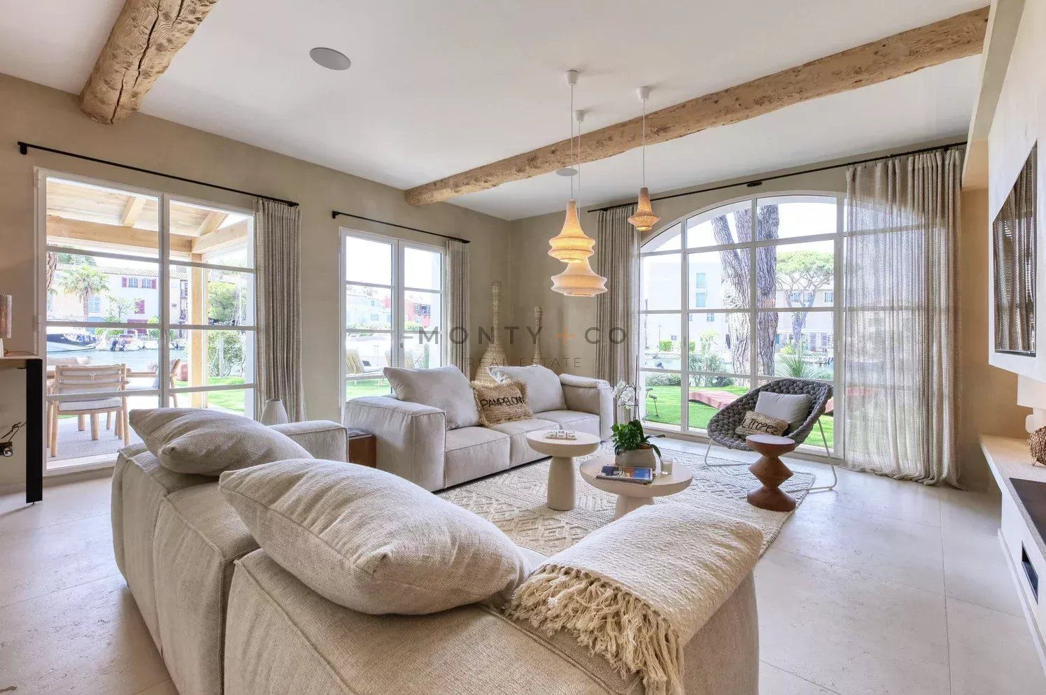 villa en location saisonnière sur Grimaud (83310)