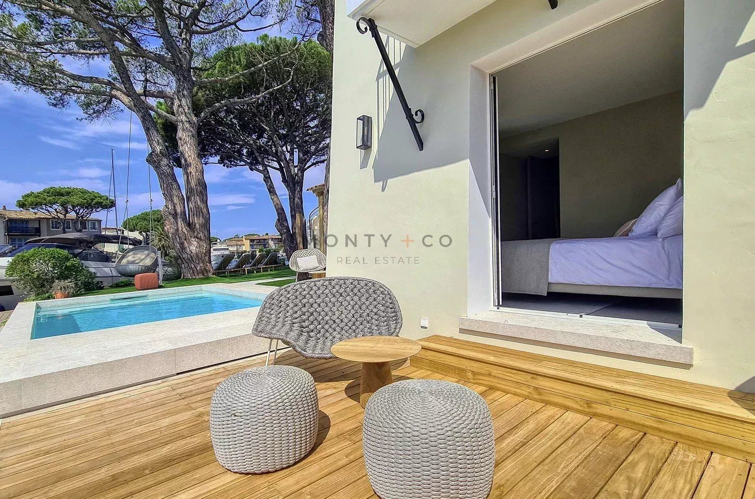 villa en location saisonnière sur Grimaud (83310)