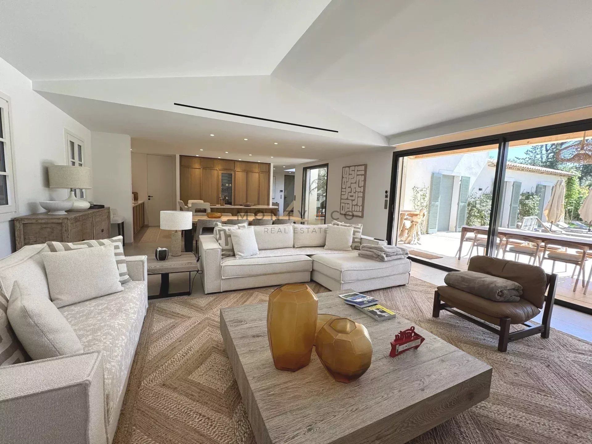 villa en location saisonnière sur Saint-Tropez (83990)