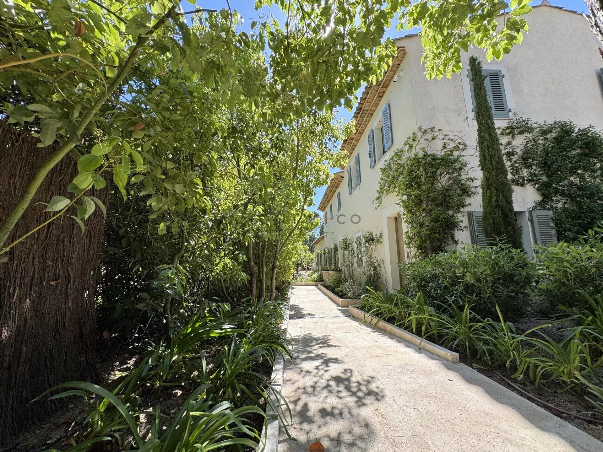 villa en location saisonnière sur Saint-Tropez (83990)