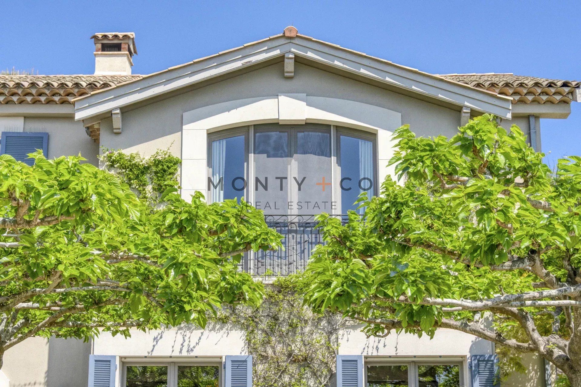 villa en vente sur Antibes (06160)