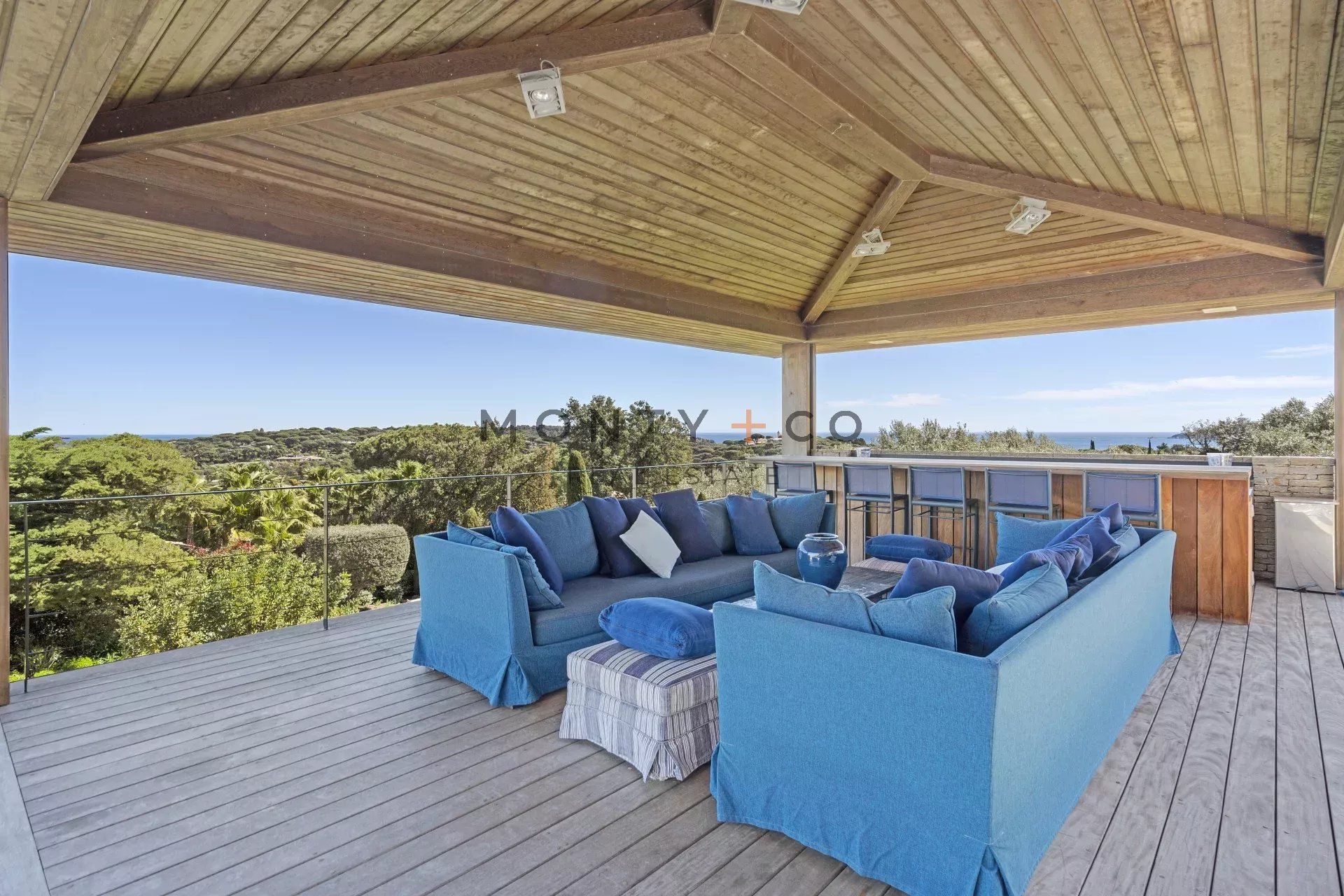 villa en location saisonnière sur Saint-Tropez (83990)