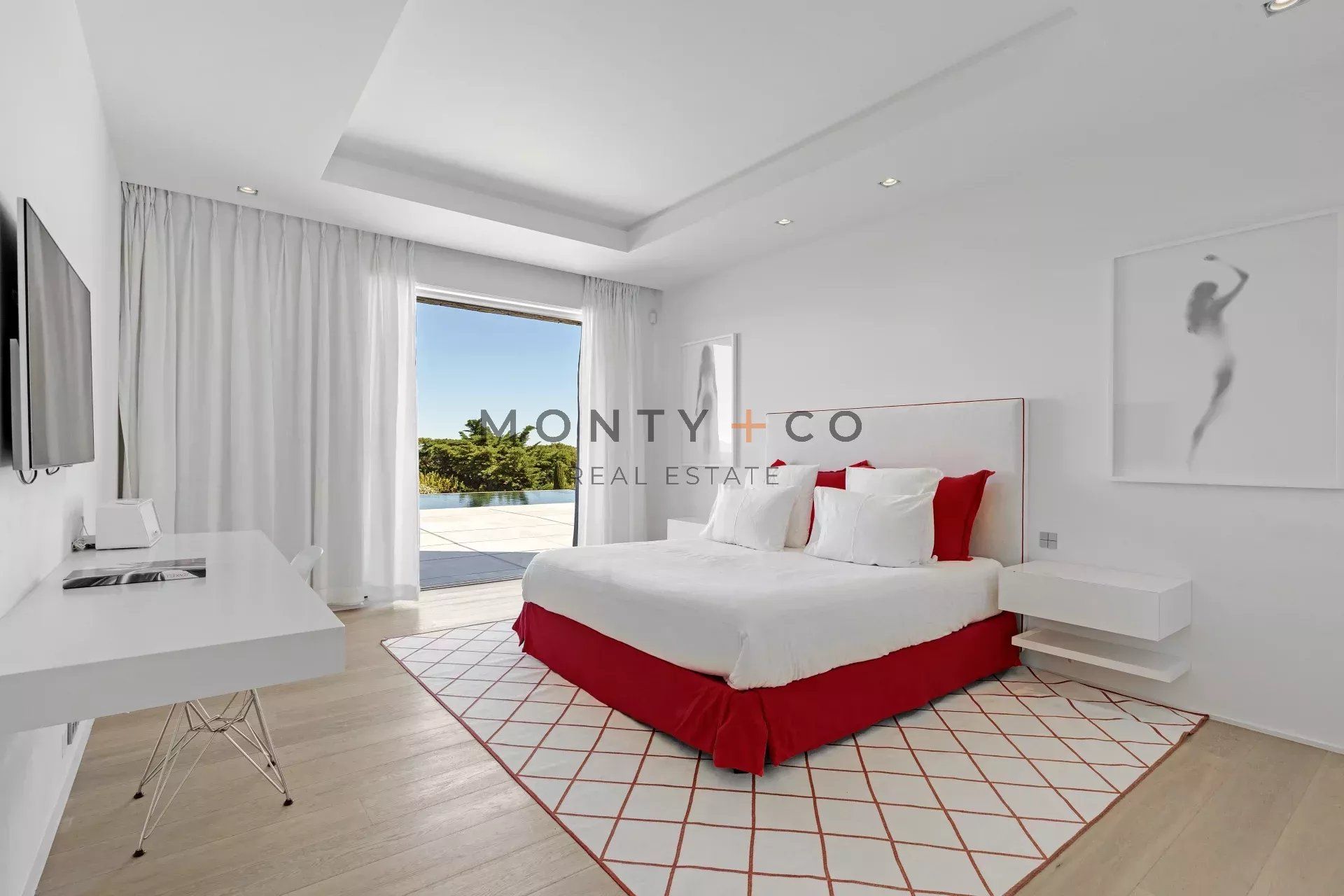 villa en location saisonnière sur Saint-Tropez (83990)