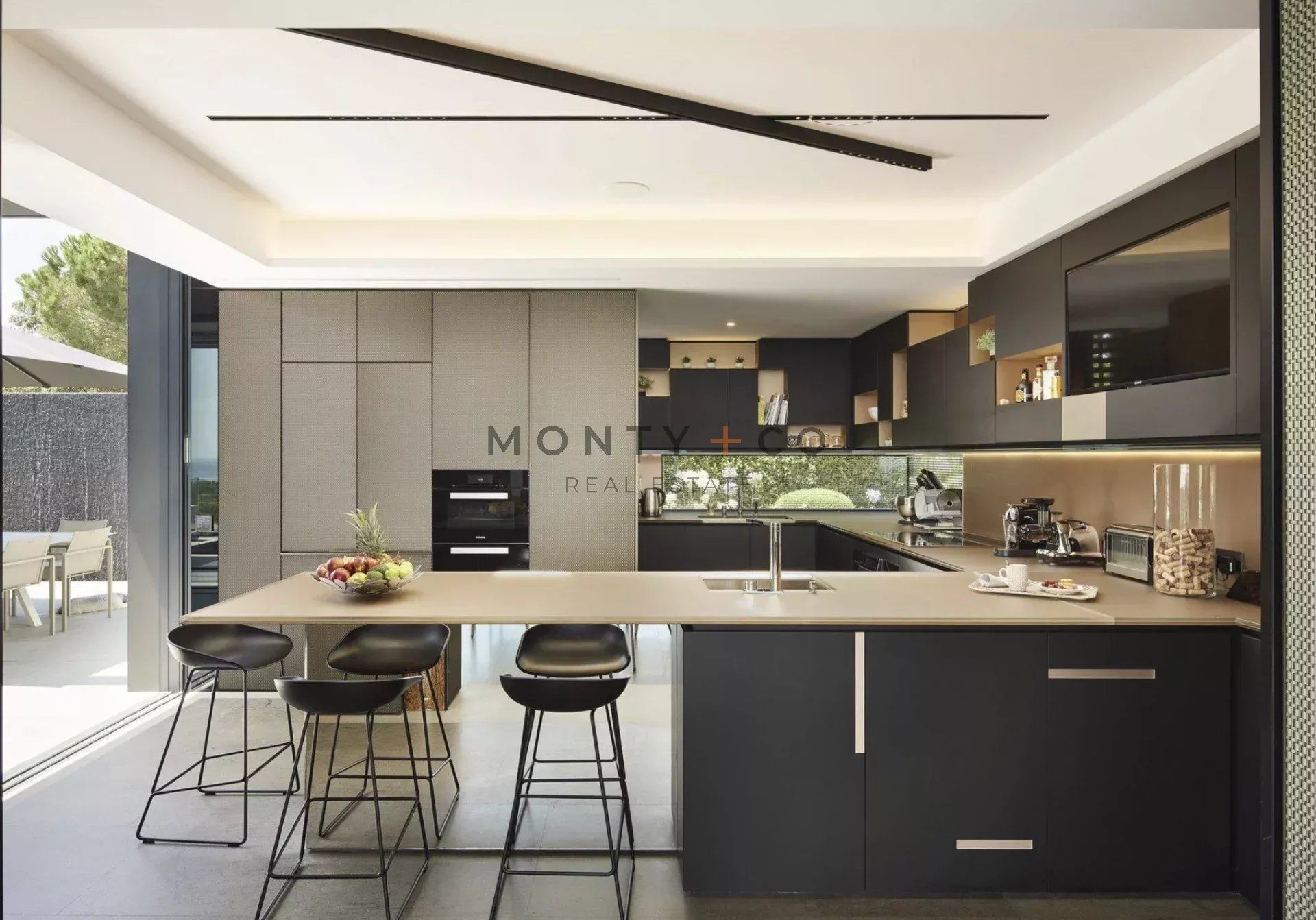 villa en location saisonnière sur Ramatuelle (83350)