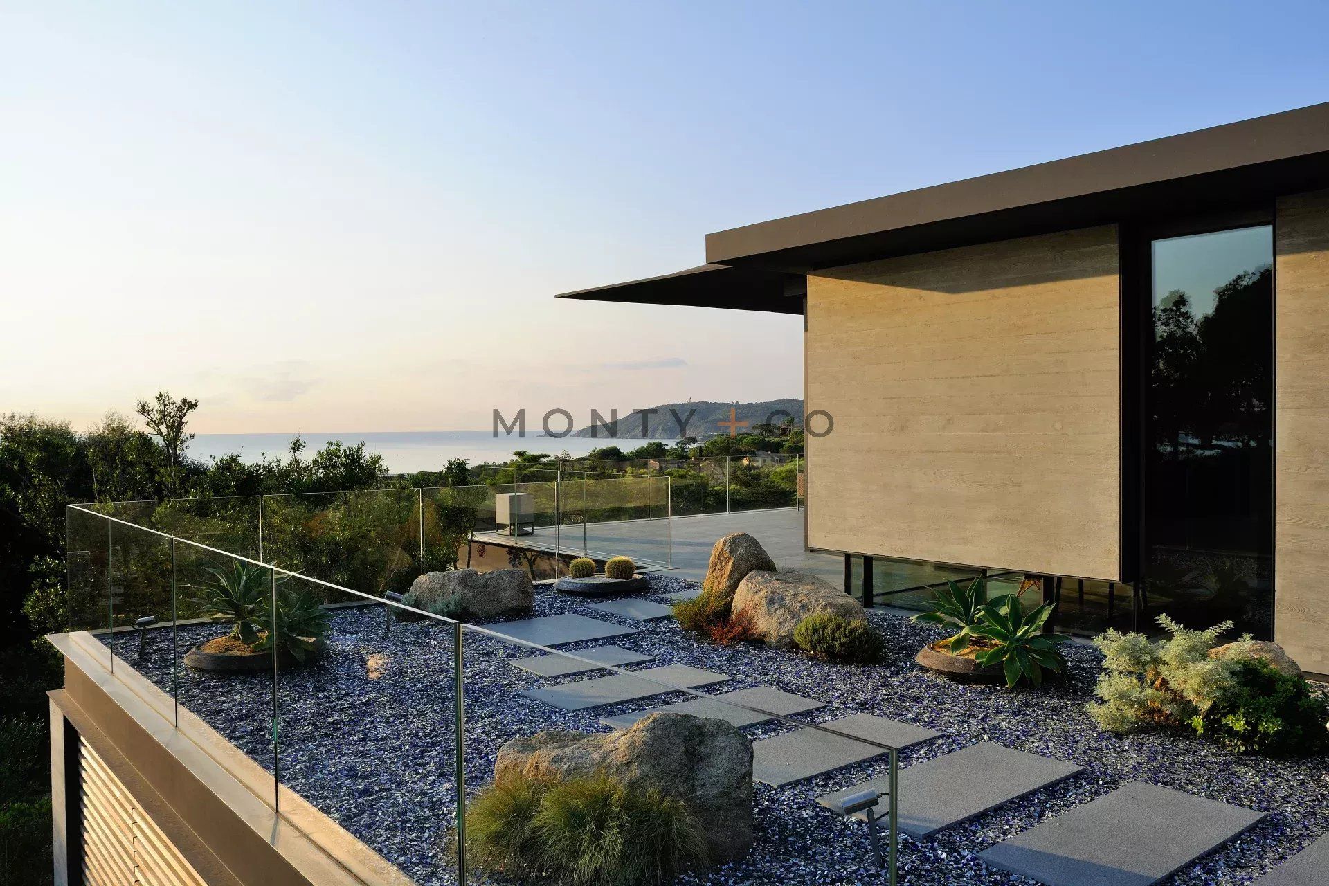 villa en location saisonnière sur Ramatuelle (83350)