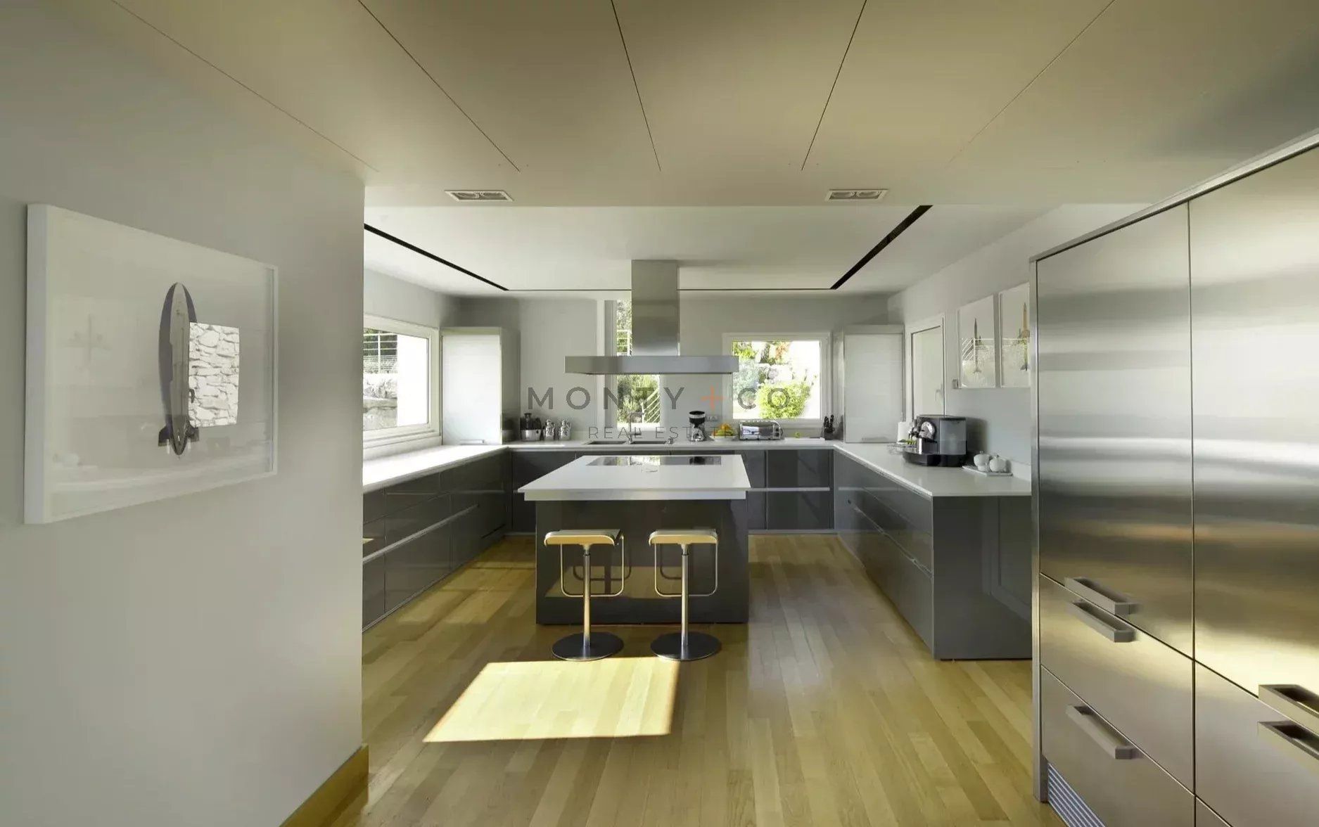 villa en location saisonnière sur Saint-Jean-Cap-Ferrat (06230)