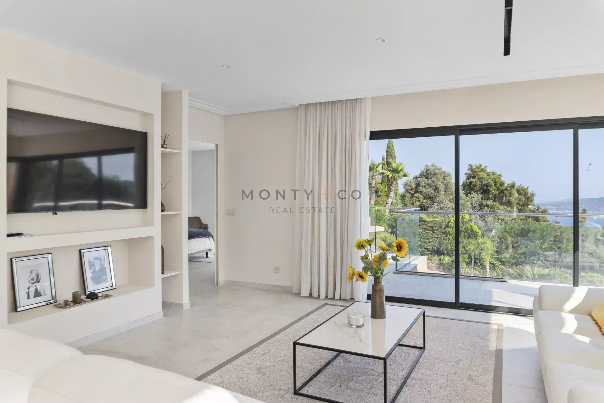 villa for sale on Grimaud (83310)