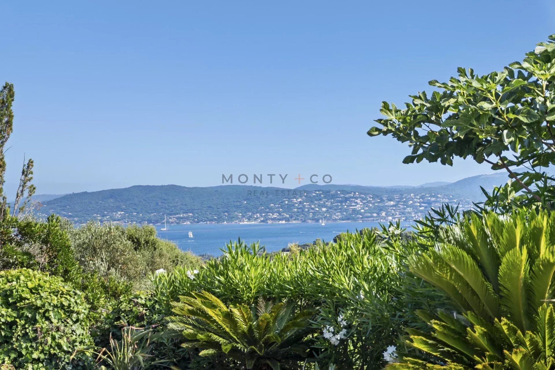 villa for sale on Grimaud (83310)