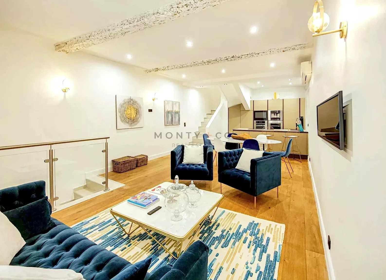 house for sale on Saint-Tropez (83990)