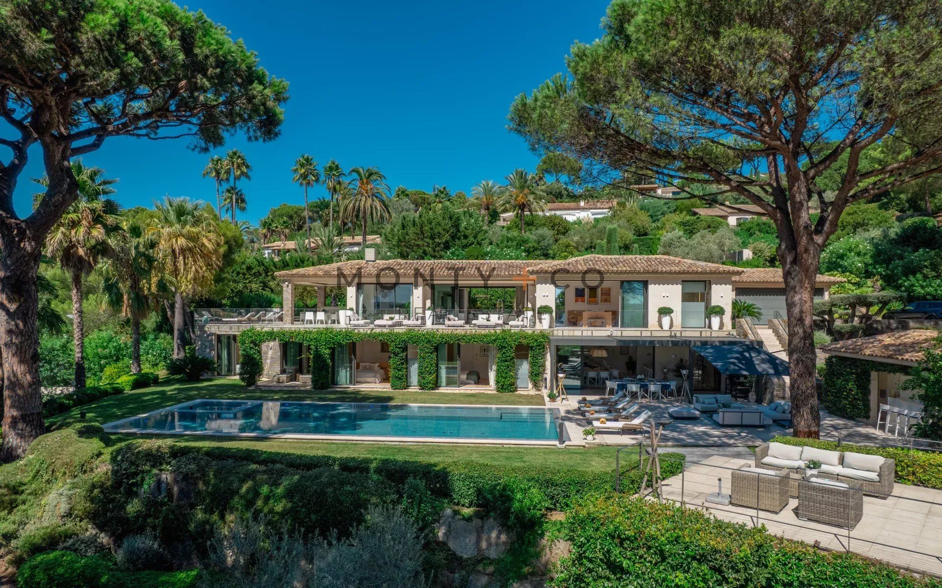 villa en location saisonnière sur Ramatuelle (83350)