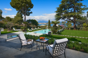 Between Sky and Sea: Navigating Property Taxes as a Non-Resident Buyer on the French Riviera