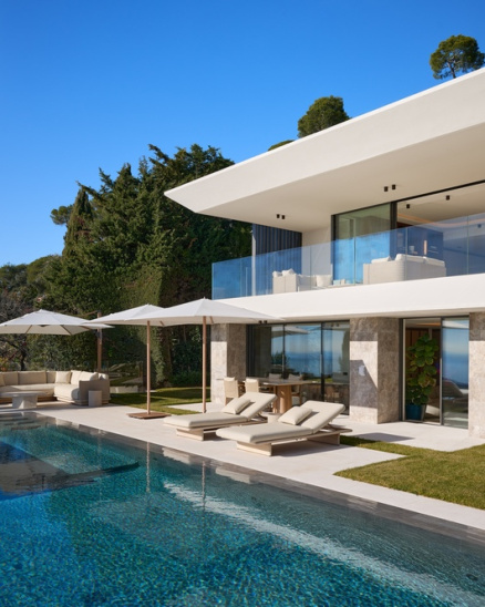 Contemporain